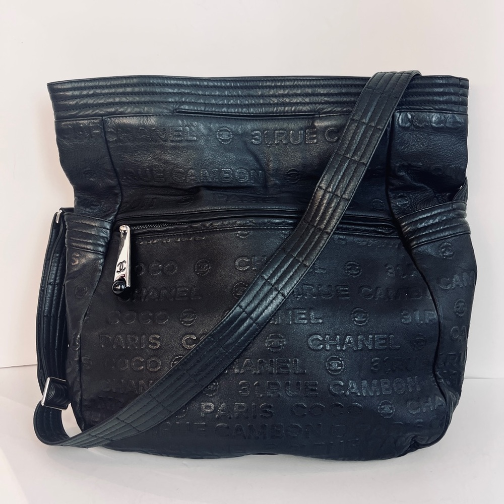 CHANEL Black Hobo Bag - Picture 3 of 11